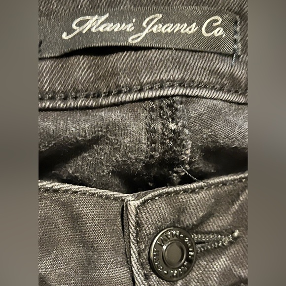 Mavi jeans. Black. Size 26, 32 inseam. - Picture 7 of 9